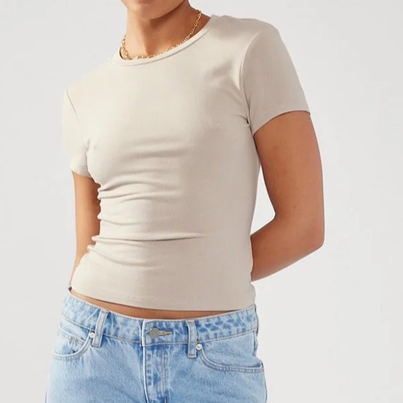 TAUPE/ BROWN CAP SLEEP T SHIRT SIZE 12 BNWT - Picture 4 of 4